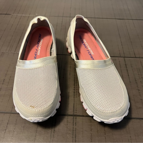 Skechers EZ Flex Take It Easy Slip On Walking Shoe Womens Size 6 Beige - Picture 4 of 9